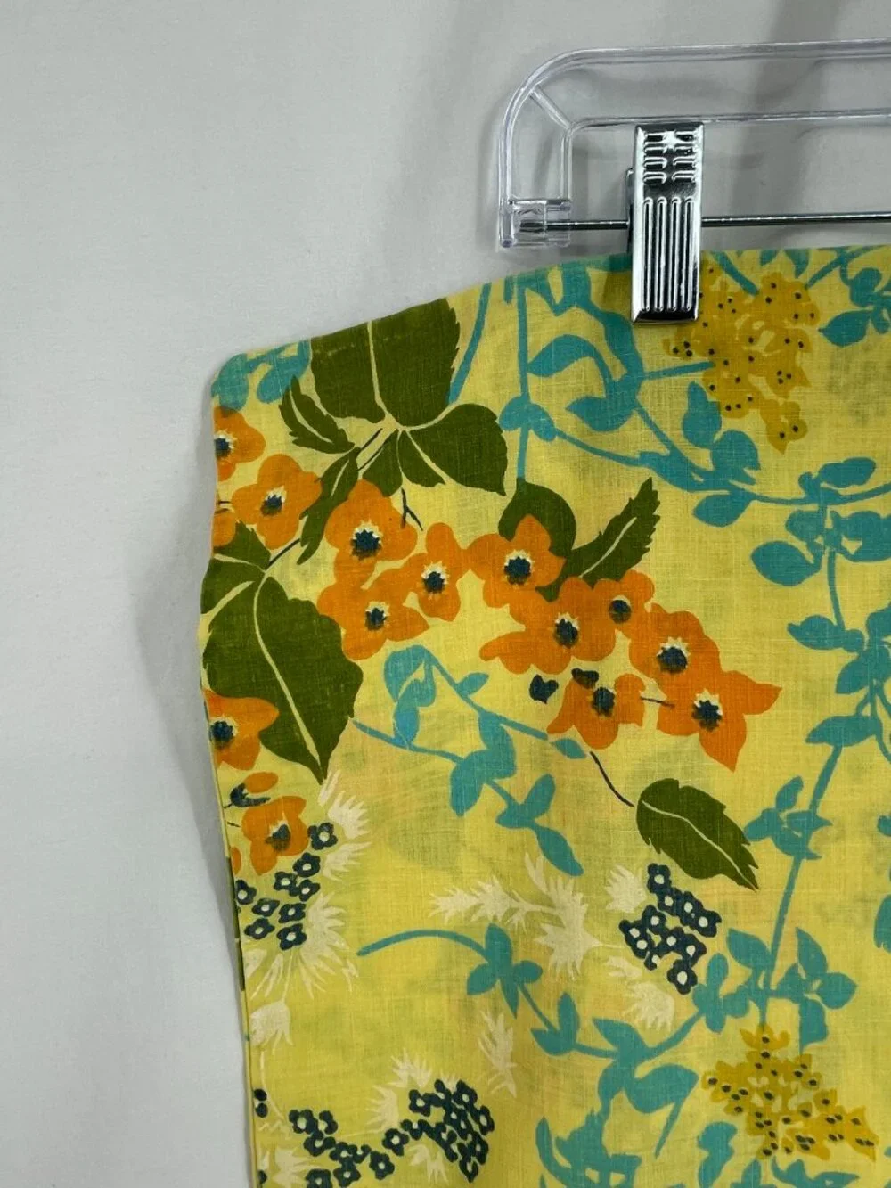 Vintage Late 1970s to 1980s Yellow Floral Pillow Case